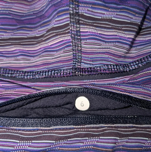 Lululemon Pace Rival CropSpace Dye Twist Ultra Violet Multi Naval Blue Size 6 - Picture 4 of 6